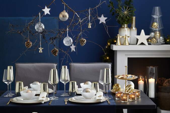 Table de Noël bleu et or