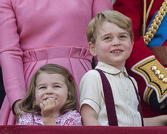 Les enfants, Charlotte et George adorables pendant la cérémonie d'anniversaire de la reine