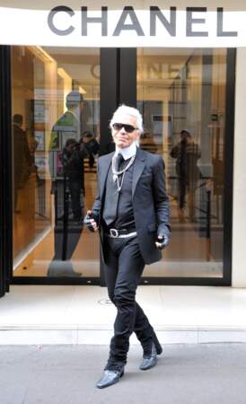 Mort de Karl Lagerfeld : son incroyable perte de poids au fil des années 