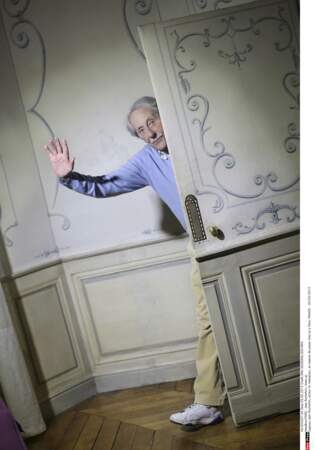 Jean Rochefort dans son appartement parisien