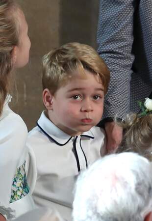 Le prince George deux minutes après le début du mariage, Windsor, octobre 2018