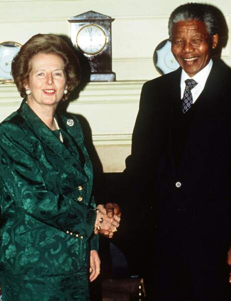 Nelson Mandela et Margaret Tatcher en 1990