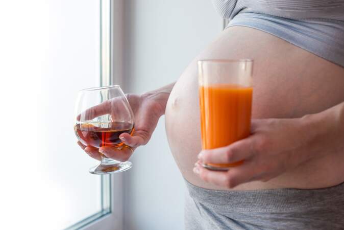 7. J’ai consommé de l’alcool sans savoir que j’étais enceinte, j’ai des raisons de paniquer