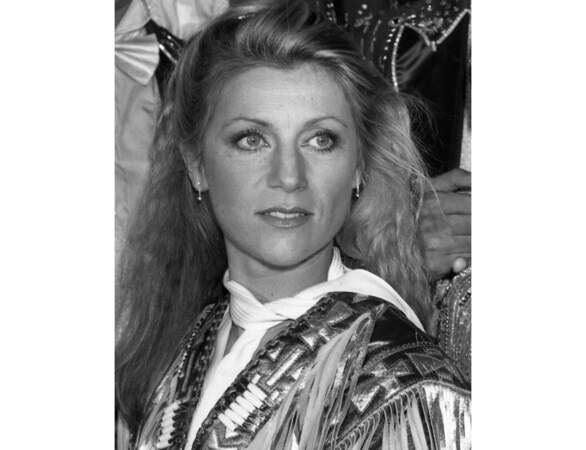 En 1981, Sheila assiste à un spectacle au Moulin Rouge