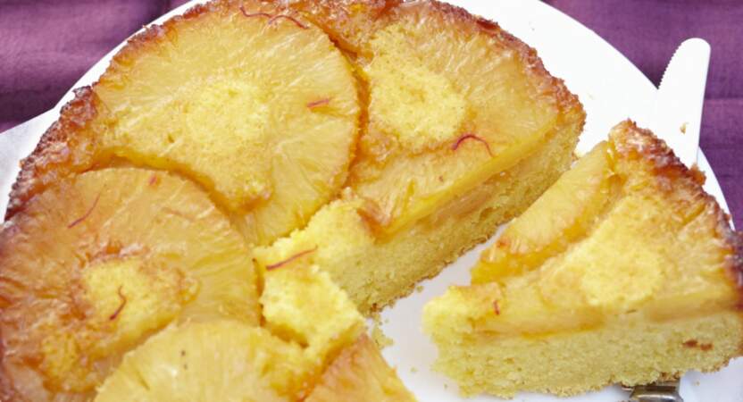 Gâteau à l’ananas frais caramel et safran