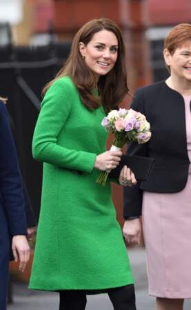 Kate Middleton, ravissante en vert flashy