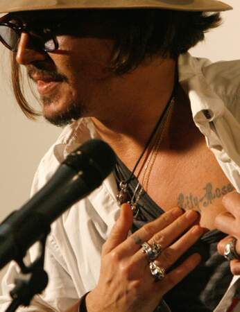 Tatouage : le nom des enfants de Johnny Depp