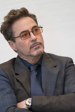 Robert Downey Jr : son tatouage hommage aux Avengers