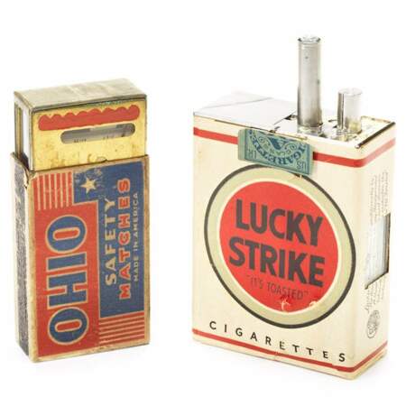 Fausse boite d'allumettes et faux paquet de cigarettes, USA 1949.