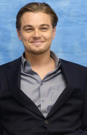 Leonardo DiCaprio à la conférence de presse pour le film "Attrape-moi si tu peux" en 2002 à Beverly Hills