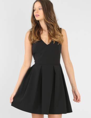 Robe noire patineuse