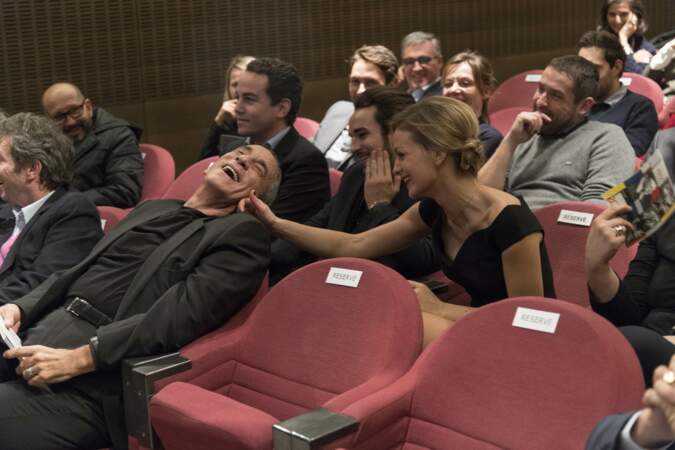 Thierry Ardisson et Audrey Crespo-Mara lors de la cérémonie du prix Philippe Caloni décerné à l'animateur (2017)