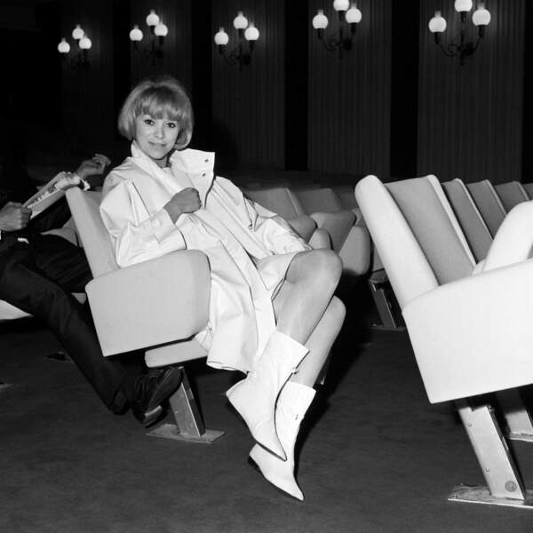 Photo Tirage Actrice Mireille Darc - Format 42 X 60 Cm - Made In France NEUF