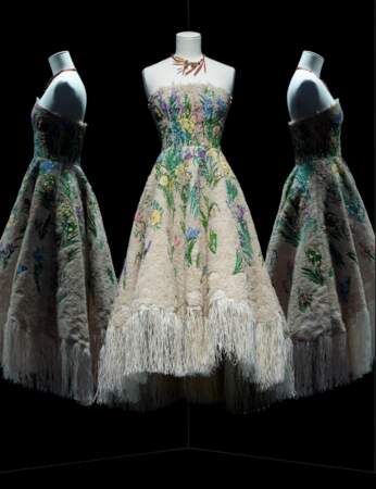 Expo Dior : La robe printanière signée Maria Grazia Chiuri (2017)