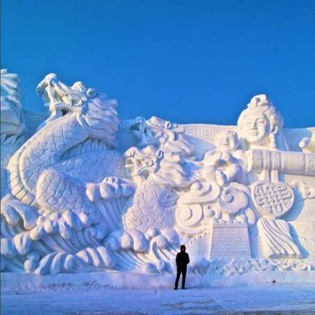 Le festival comprend aussi un parc de sculpture sur neige