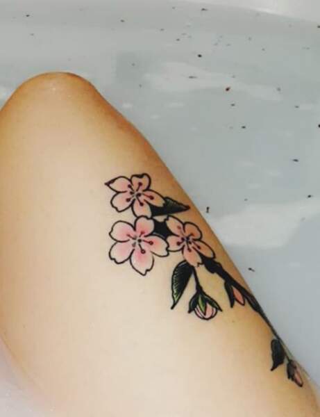 Un tatouage fleuri