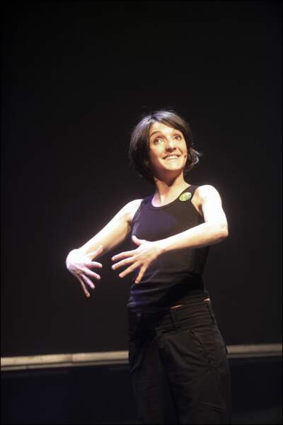 Florence Foresti sur scène en 2006 pour "Le rire contre les larmes" en 2006.