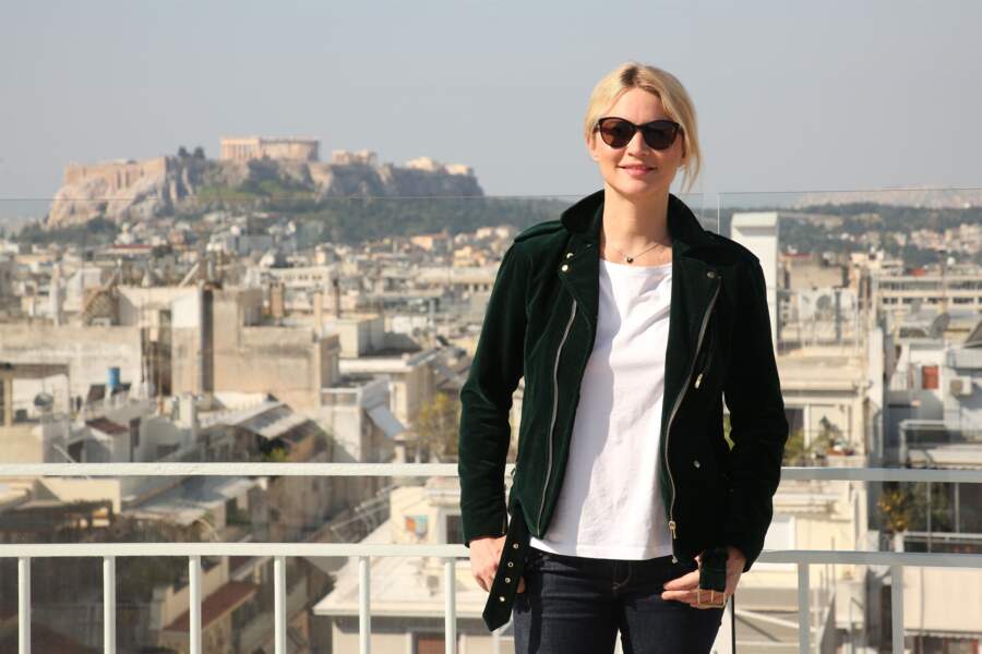 Virginie Efira : cool et rayonnante à Athènes