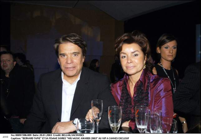 Bernard Tapie et sa femme Dominique Tapie à la soirée des NRJ Music Awards, le 20 janvier 2003. 
