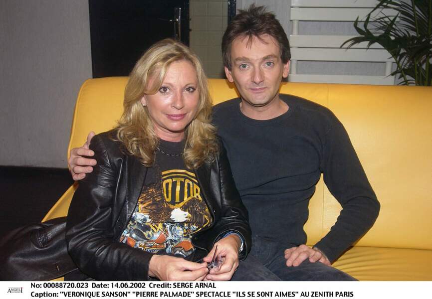 Véronique Sanson et Pierre Palmade au Zénith de Paris pour le spectacle "Ils se sont aimés" le 14 juin 2002.