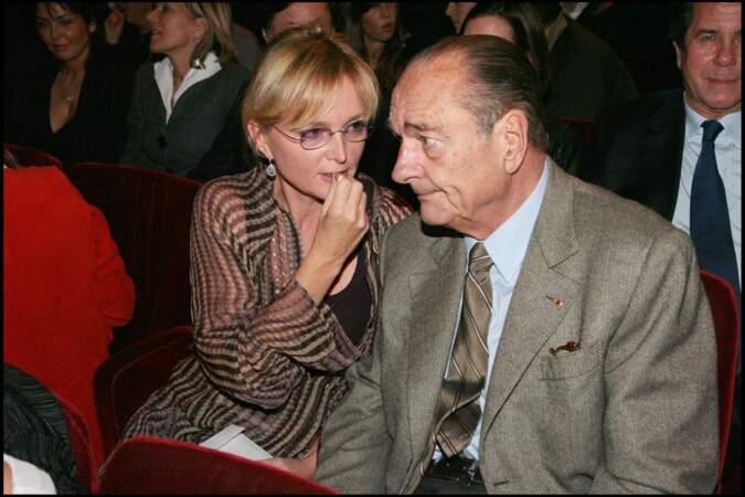 Jacques Chirac et sa fille Claude à la générale de Fugueuses au théâtre de Variétés le 8 octobre 2007.