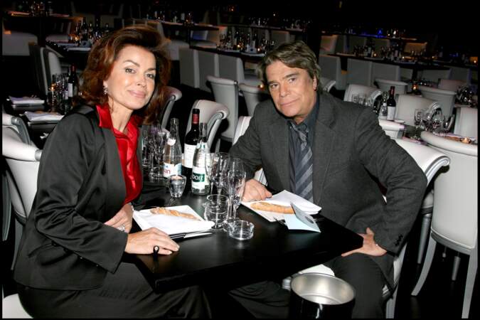 Bernard Tapie et sa femme Dominique à la soirée de la réouverture du théâtre Bobino à Paris en mars 2007.