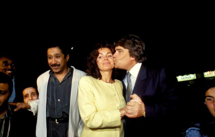 Bernard Tapie, sa femme Dominique et le chanteur Khaled à Marseille, le 27 mars 1994, pour les cantonales.