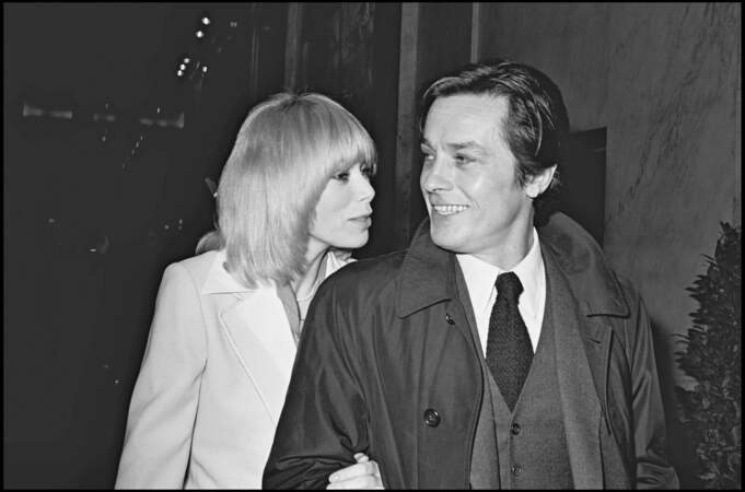 C'est sur le tournage du film "Jeff" de Jean Herman qu'Alain Delon rencontre Mireille Darc en 1969.
