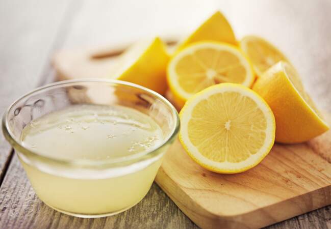 Erreur n°16 : utiliser du jus de citron pour blanchir les dents