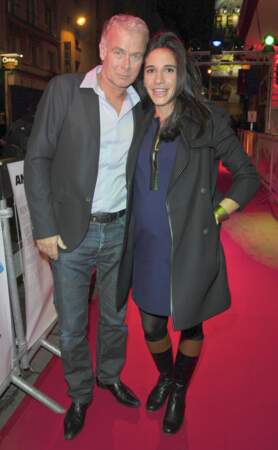Franck Dubosc et sa femme Danièle à l'avant-première du film "Stars 80" au Grand Rex à Paris le 19 octobre 2012.