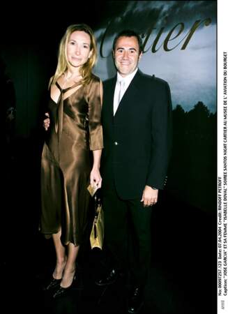 José Garcia et sa femme Isabelle Doval lors d'une soirée au Musée de l'aviation du Bourget le 7 avril 2004.