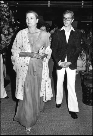 Le prince Albert de Monaco et sa mère la princesse Grace en 1975.