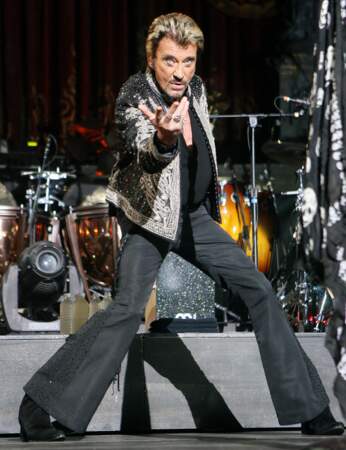  Johnny Hallyday : le look "rockeur"