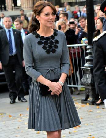 Kate Middleton : la robe plissée Orla Kiely