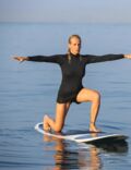 Le stand-up paddle yoga : Estelle Lefébure
