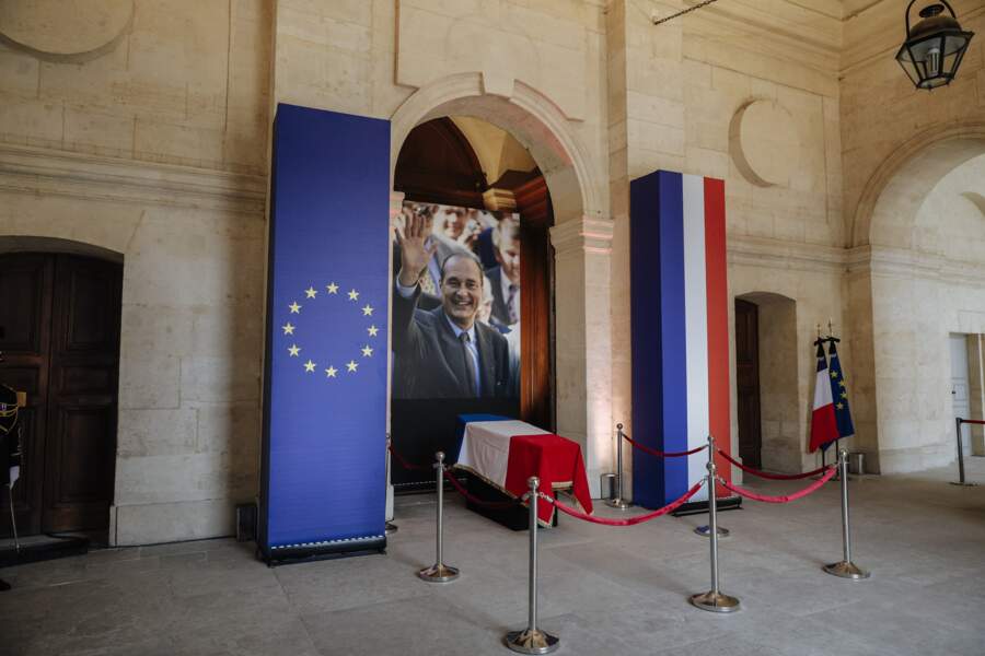 Hommage populaire à Jacques Chirac dans la cours des Invalides le dimanche 29 septembre 2019.
