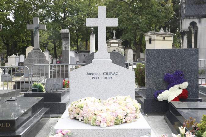  La sépulture de Jacques Chirac au cimetière du Montparnasse