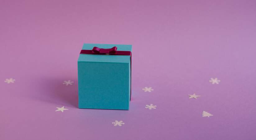 Emballage cadeau : une boîte carrée