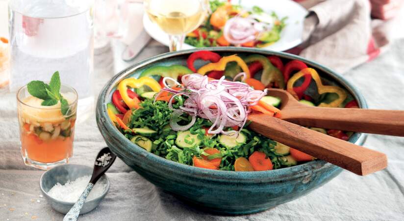 Salade libanaise aux poivrons et aux courgettes