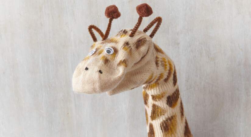Je fabrique une marionnette girafe