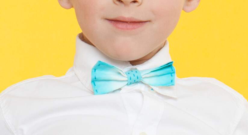 Un noeud papillon tie & dye pour enfant