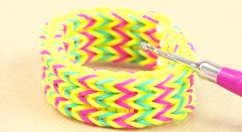 TUTO ] bracelet élastique manchette rainbow 