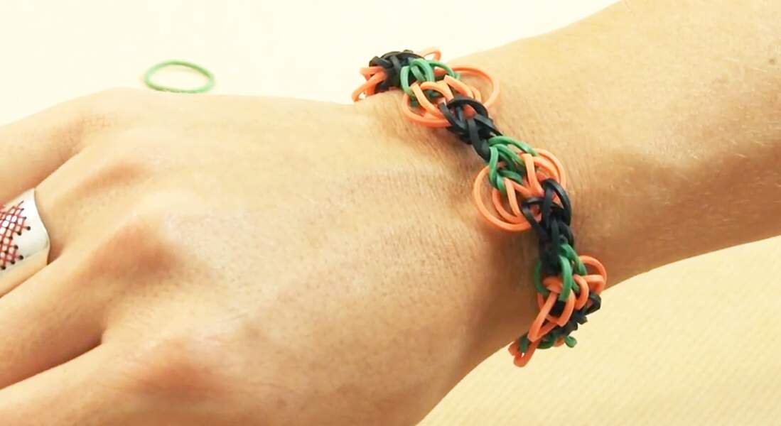 Halloween : le bracelet élastiques Rainbow Loom citrouille