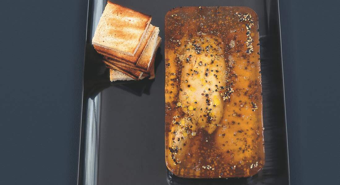 Foie gras au poivre noir, gelée au Montbazillac