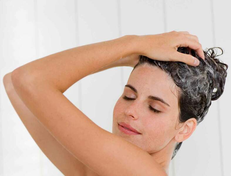 Bicarbonate de soude, bon ou mauvais pour se laver les cheveux ?