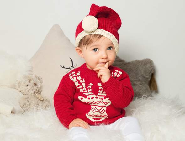 Tricot pour bébé : pull et bonnet du petit lutin du père Noël