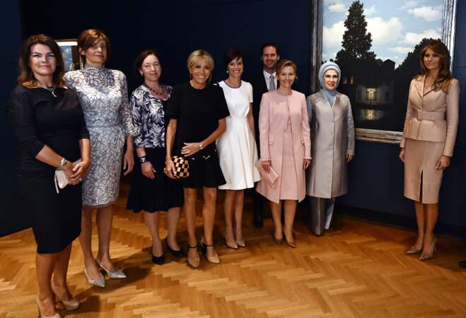 Les épouses et conjoints des grands chefs d'état au musée Magritte (Bruxelles)