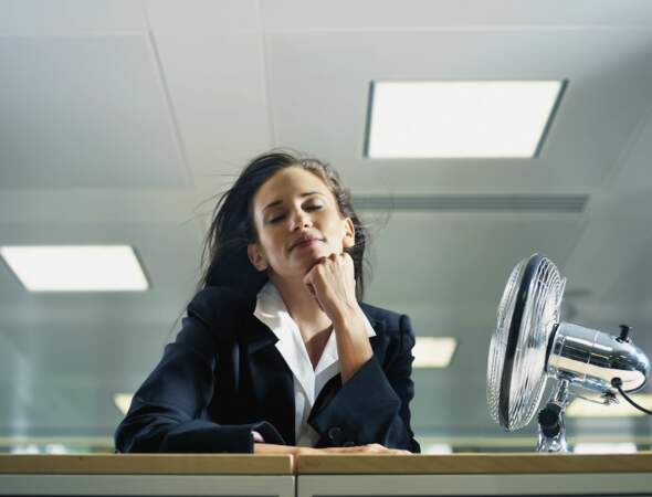 Canicule : 5 conseils pour mieux supporter la chaleur au bureau