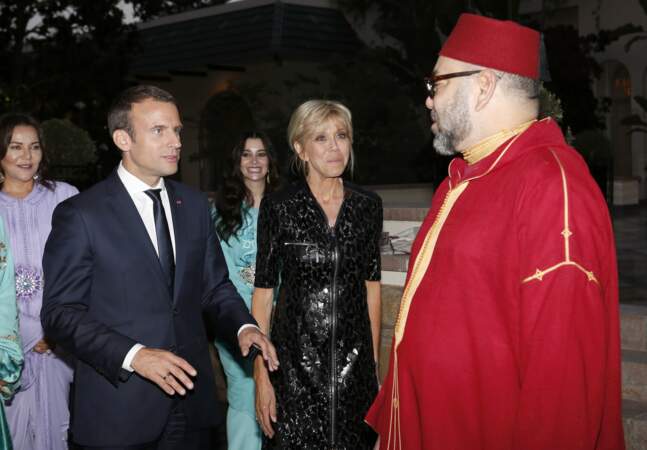 Le couple présidentiel accueillit par le roi du Maroc Mohammed VI