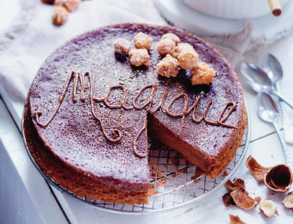 Gâteau magique au Nutella®, noisettes caramélisées